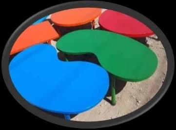 Moon Table / Round Table